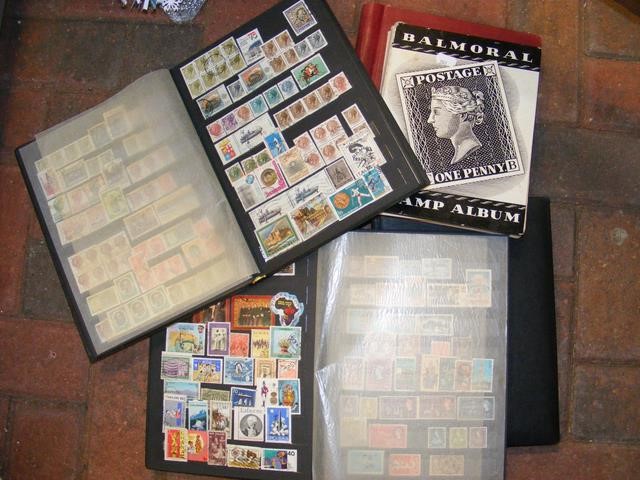Various albums containing various stamps from arou