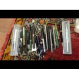 Various collectable fountain pens