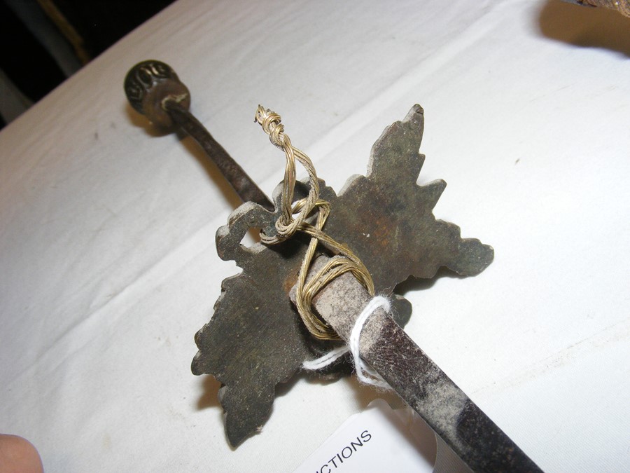 An old fencing rapier and one other - Image 3 of 5