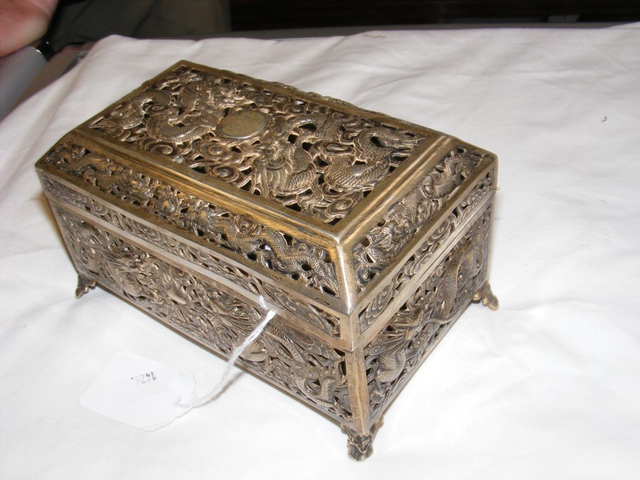A pierced silver Oriental casket, the base marked - Image 3 of 13