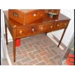 A Regency writing table with three drawers under - w