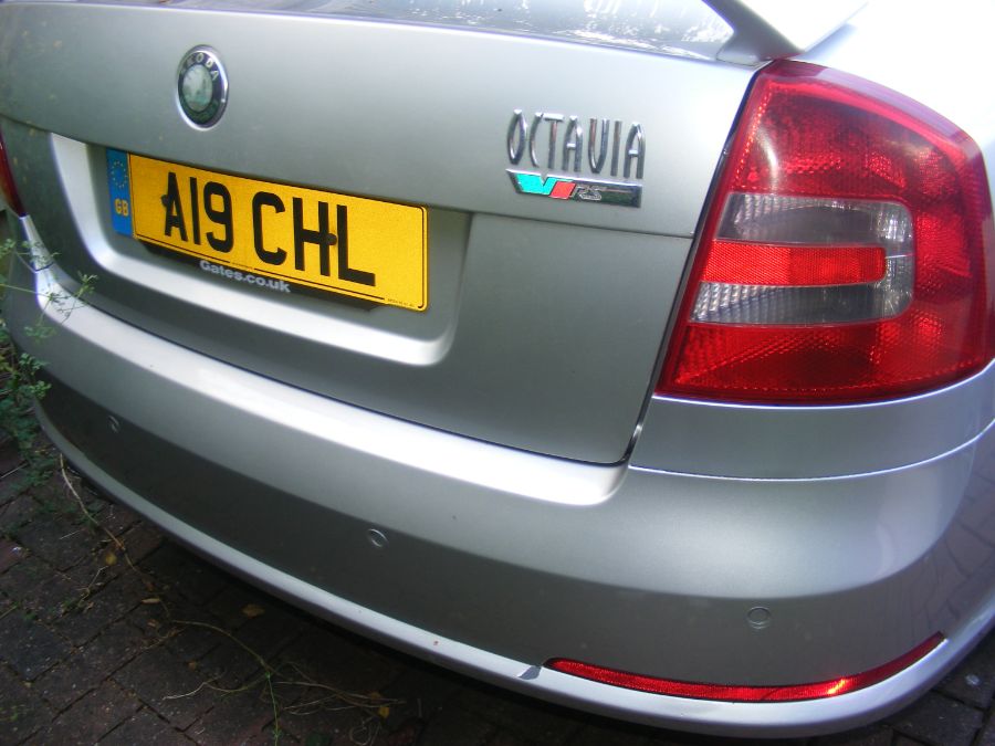 FROM A DECEASED ESTATE - A Skoda Octavia VRS in silver - Image 8 of 44