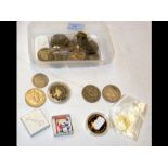 Various collectable coinage including silver dolla