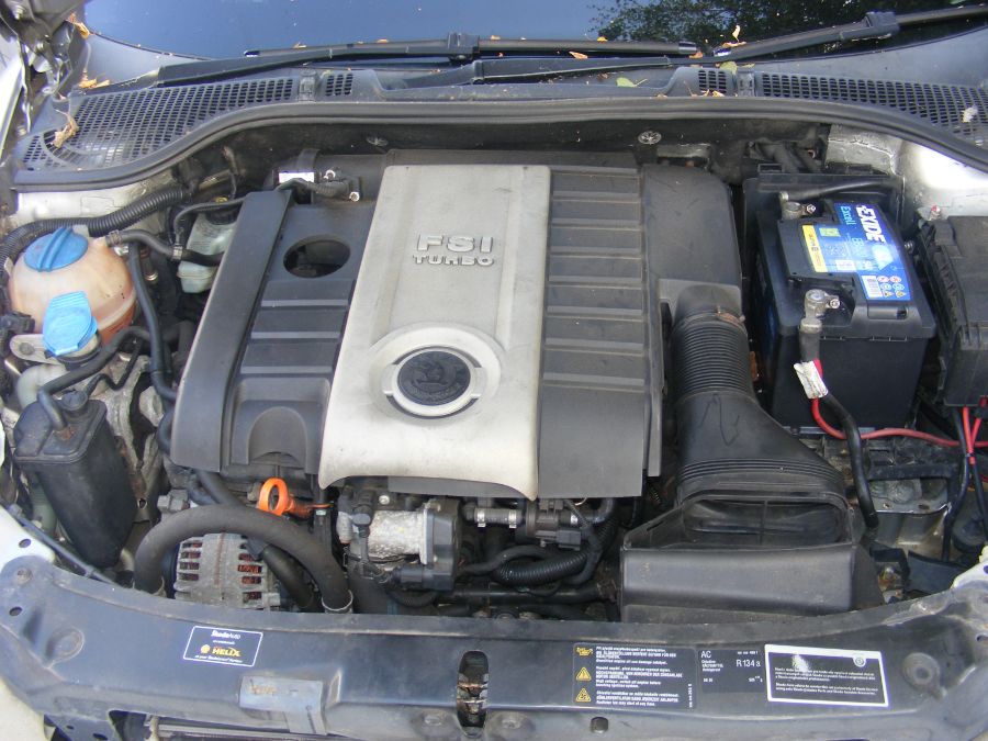 FROM A DECEASED ESTATE - A Skoda Octavia VRS in silver - Image 13 of 44