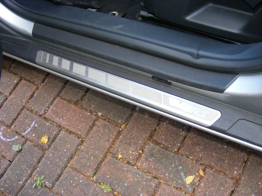 FROM A DECEASED ESTATE - A Skoda Octavia VRS in silver - Image 27 of 44