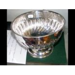 A silver fluted bowl - 20cm diameter - Birmingham