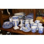 A quantity of Spode blue and white china