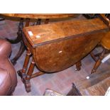 A Victorian walnut Sutherland table - 85cms