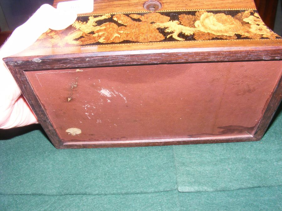 A Victorian Tunbridge ware dome topped tea caddy - - Bild 4 aus 25