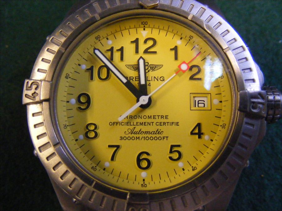 A Breitling Chronometre Automatic wrist watch with - Image 6 of 15