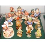 Selection of Hummel figures, Wade