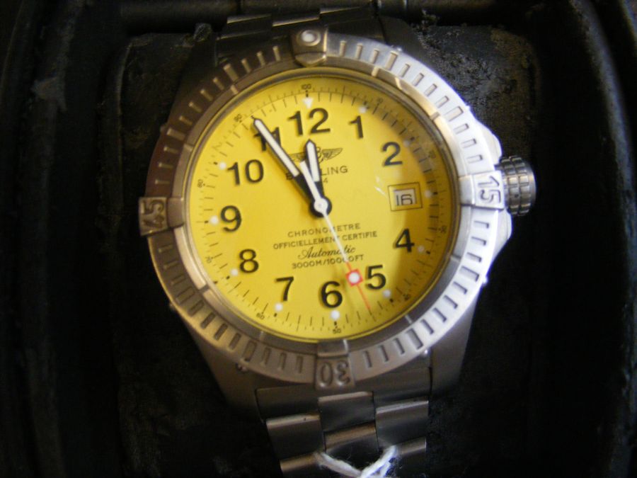 A Breitling Chronometre Automatic wrist watch with - Image 14 of 15