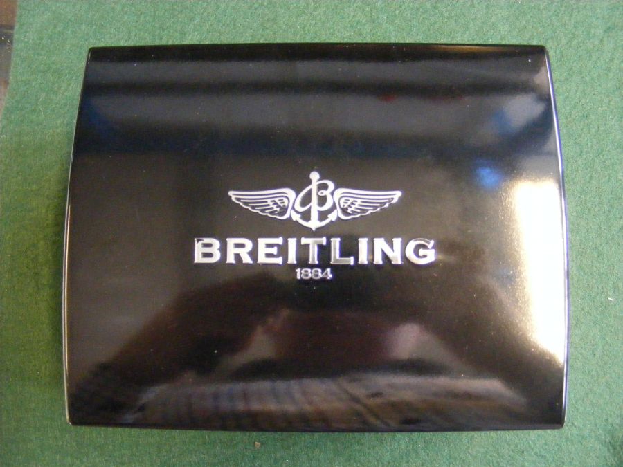 A Breitling Chronometre Automatic wrist watch with - Image 2 of 15