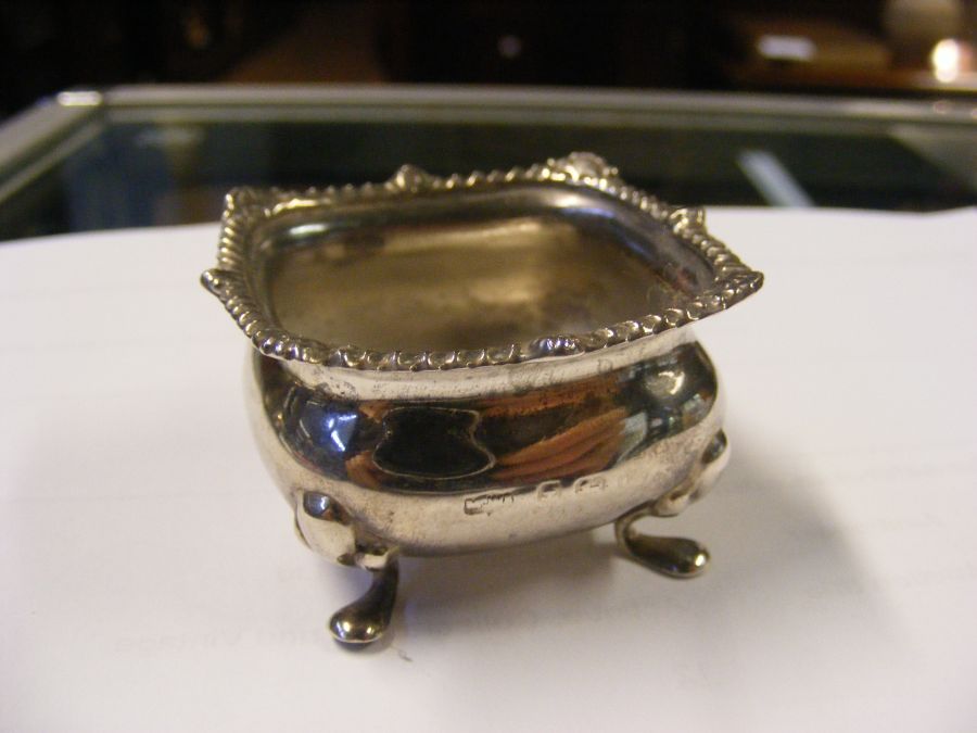 Selection of small silver table salts, etc. - Image 12 of 21