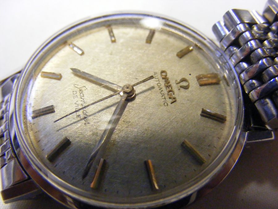 A gents vintage Omega Seamaster De Ville wrist wat - Image 6 of 12