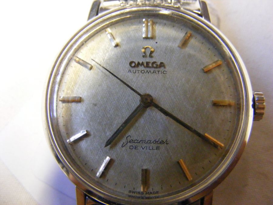 A gents vintage Omega Seamaster De Ville wrist wat - Image 2 of 12