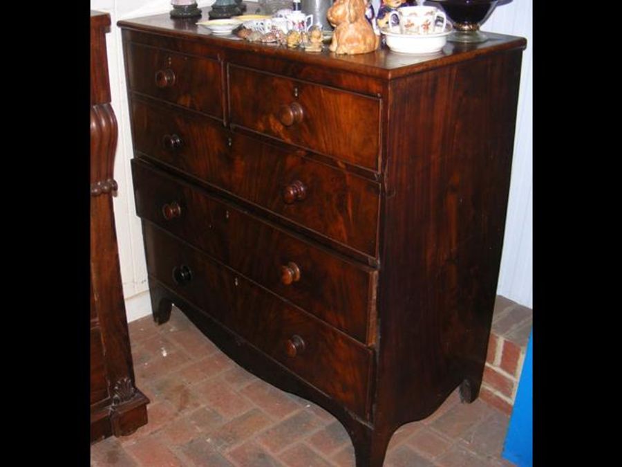 A 19th century mahogany chest of drawers