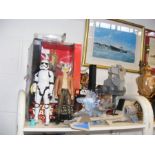 A collection of Star Wars models, including Dancin