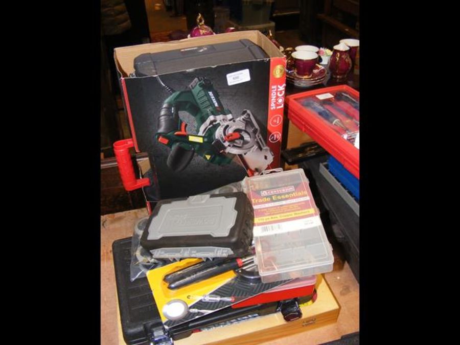 A Parkside plunge saw PTS710 A1, Powerfix tool set