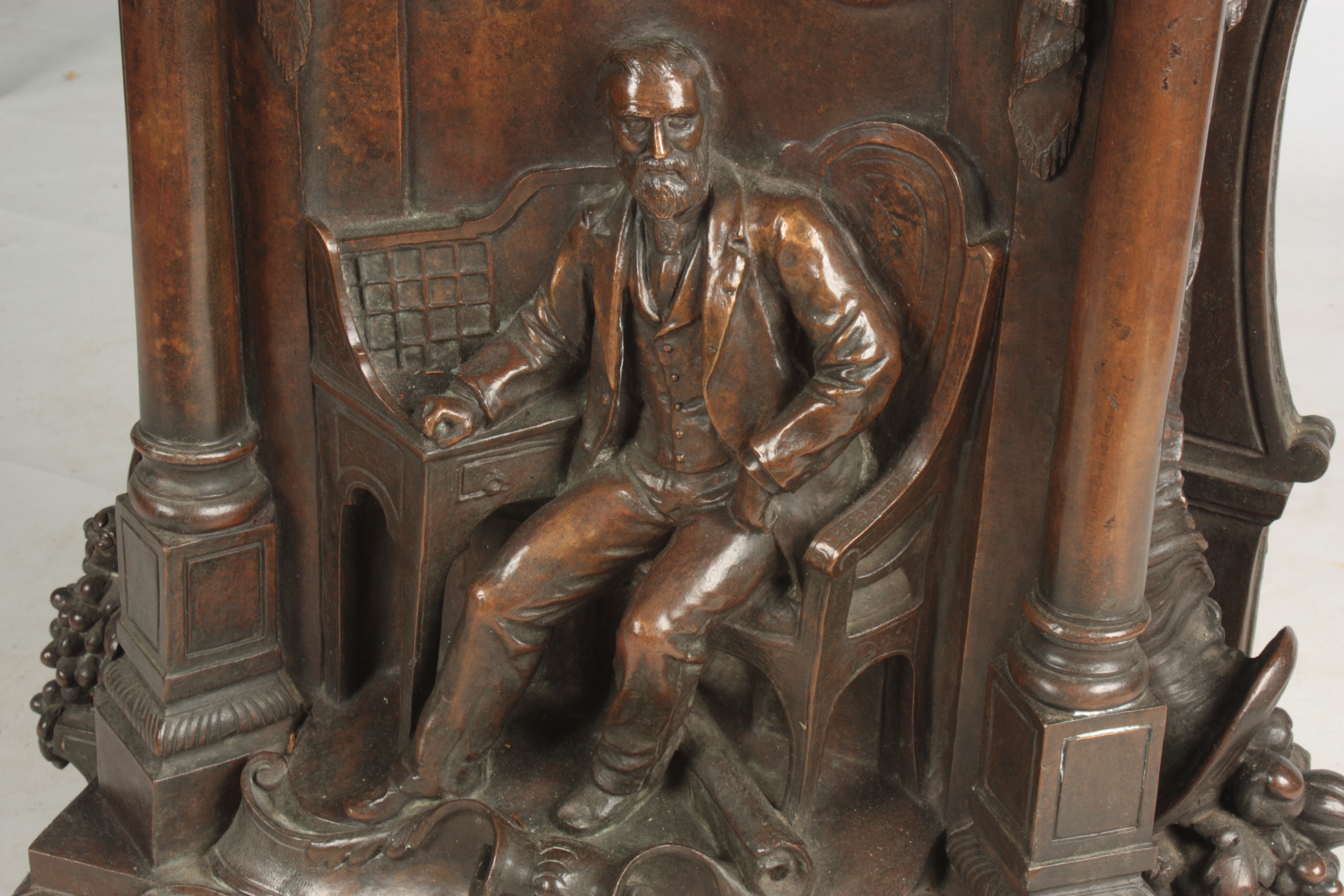 CASPAR BUBERL AMERICAN 1834-1899. OF AMERICAN INTEREST - A LARGE PATINATED BRONZE PRESENTATION - Image 3 of 7