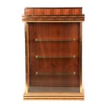 A STYLISH 20TH CENTURY ROSEWOOD AND BRONZE MOUNTED ART DECO DISPLAY CABINET with stepped moulded top