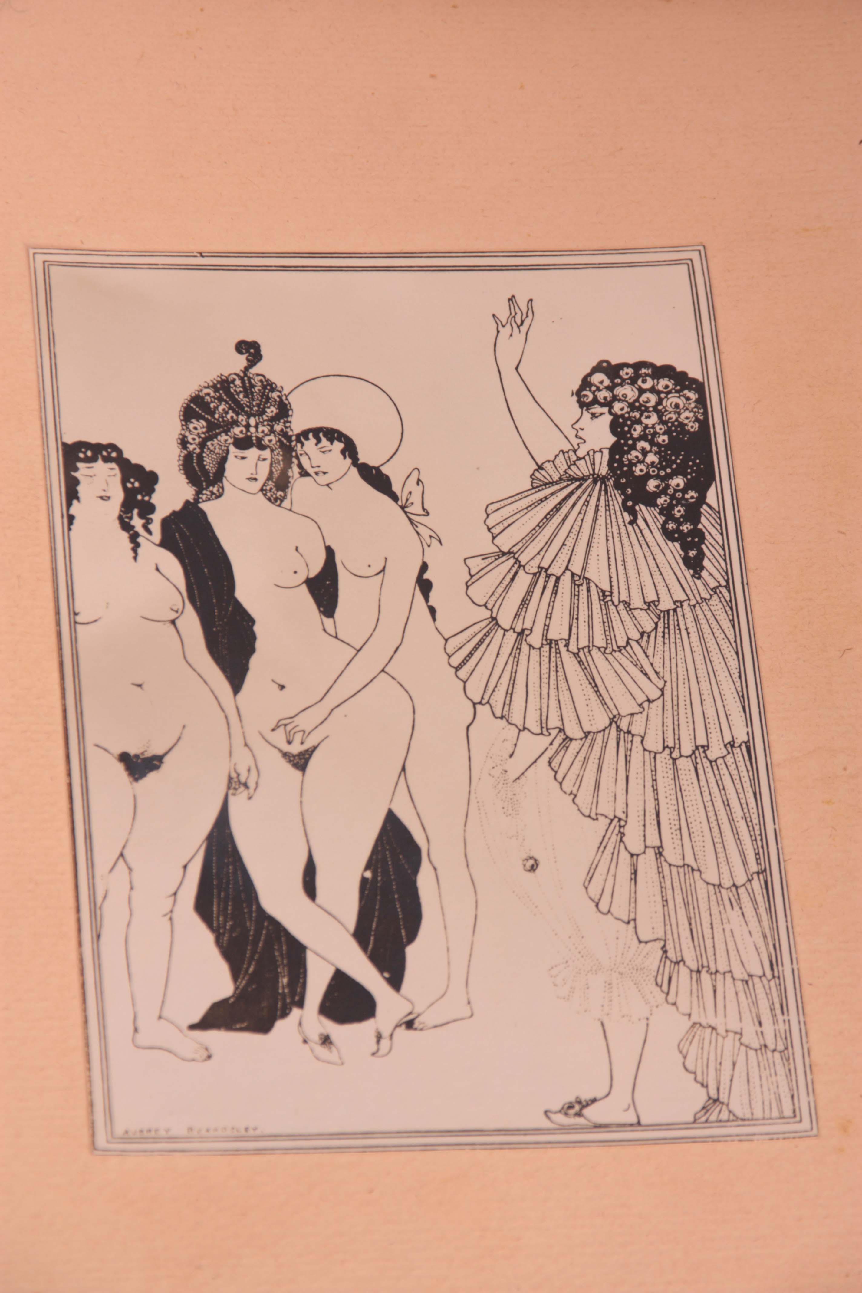 AUBREY BEARDSLEY. A SET OF EIGHT ENGRAVINGS illustrating Aristophanes' Lysistrata, one of - Image 9 of 11