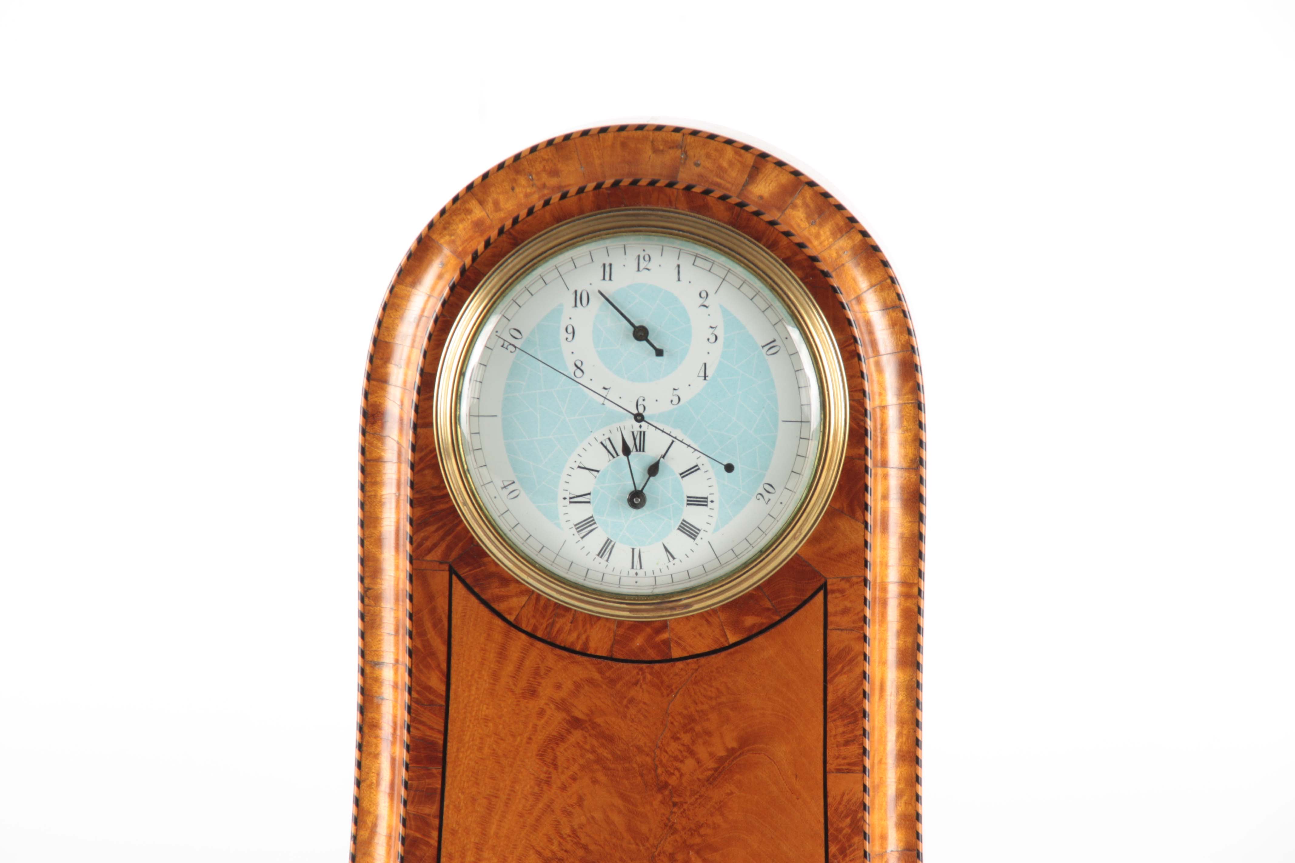 AN UNUSUAL EDWARDIAN SATINWOOD MANTEL ALARM CLOCK the arched case with concave moulded edge and - Image 2 of 7