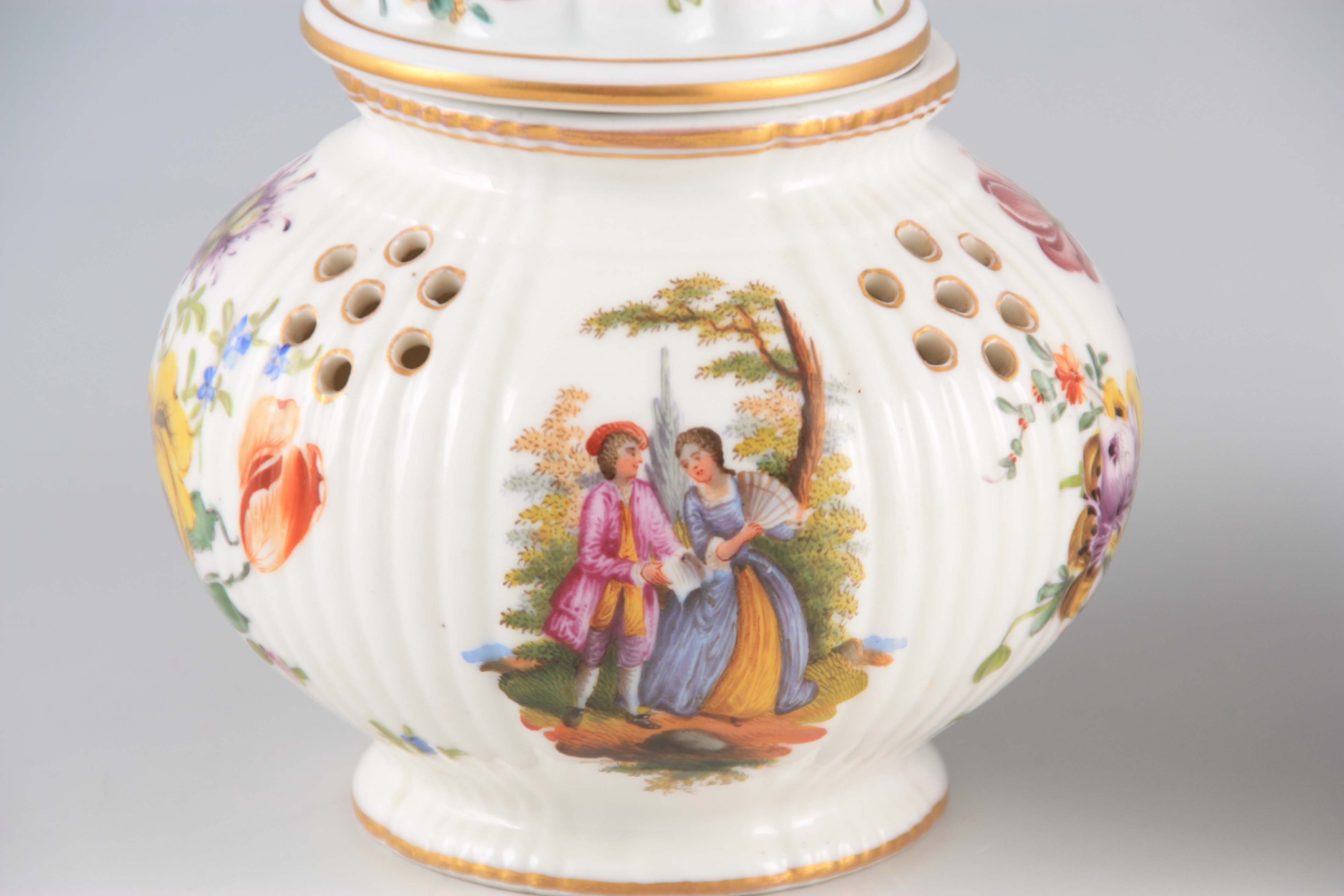 A PAIR OF 19TH CENTURY DRESDEN POT POURRI of reeded bulbous form decorated with rose finials and - Image 2 of 5