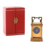 A MID 20TH CENTURY CARTIER STYLE MINIATURE CARRIAGE CLOCK WITH LAPIZ DIAL the lacquered brass case