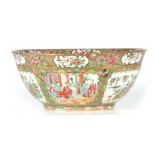A LATE 18TH/EARLY 19TH CENTURY CHINESE EXPORT PORCELAIN CANTON FAMILLE ROSE PUNCH BOWL, in the 'Rose