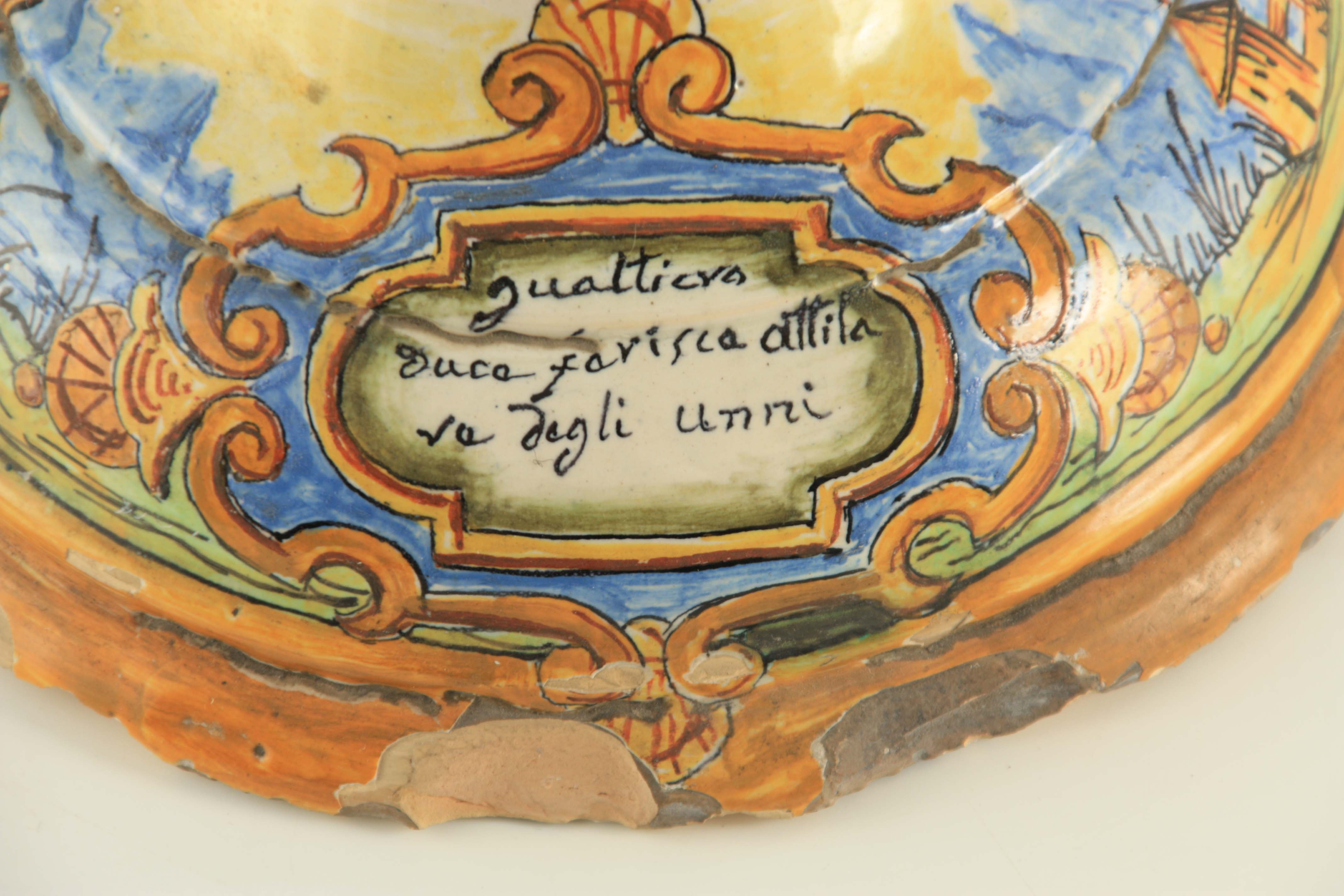 A LATE 19TH CENTURY ITALIAN MAJOLICA PEDESTAL VASE ATTRIBUTED TO CANTAGALLI with winged cherub - Image 7 of 7