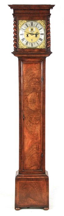 SAMUEL GASCOINE LONDON. AN EALRY 18TH CENTURY AND LATER 10” HERRING-BANDED FIGURED WALNUT EIGHT- - Image 2 of 9