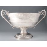 A LARGE GOOD QUALITY VICTORIAN SILVER PUNCH BOWL having a relief classical figural Roman band and