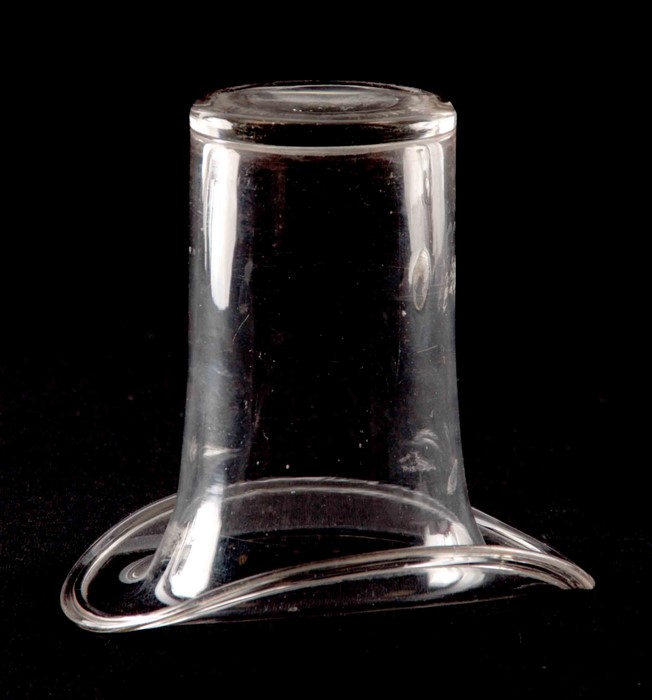 A GEORGIAN NOVELTY CLEAR GLASS MATCHSTICK HOLDER IN THE FORM OF A TOP HAT 11cm high. - Image 2 of 4