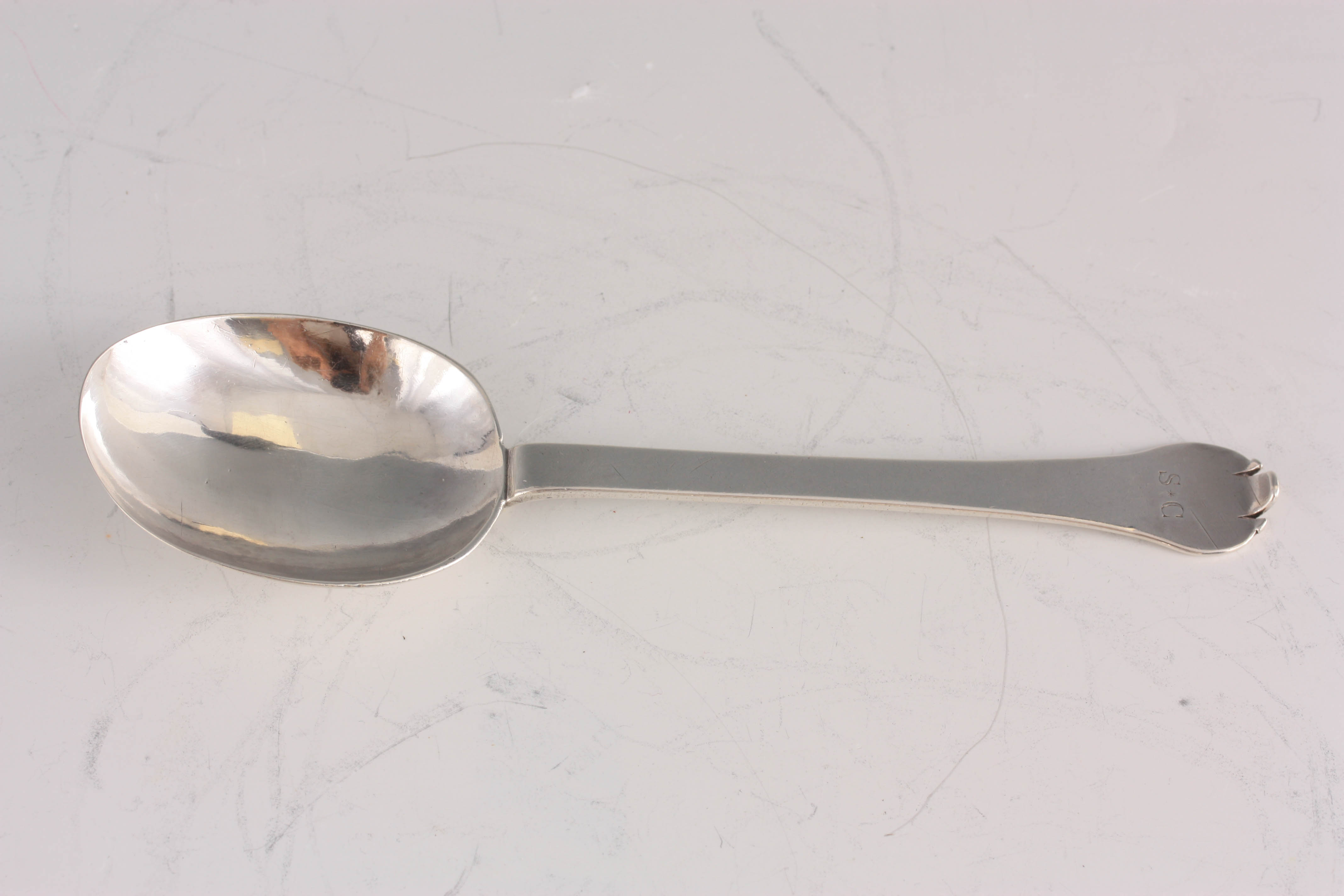 A CHARLES II TREFID SPOON initialled S.C. 19cm overall London by John King 1674 52 grams - Image 2 of 5