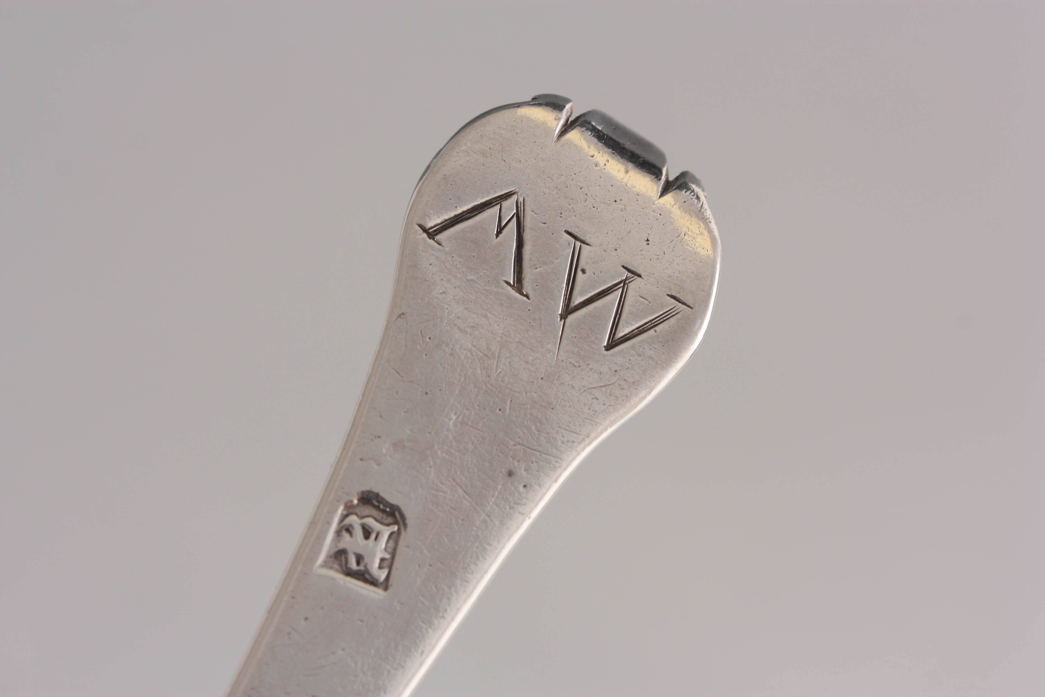 A CHARLES II TREFID SPOON initialled S.C. 19cm overall London by John King 1674 52 grams - Image 5 of 5