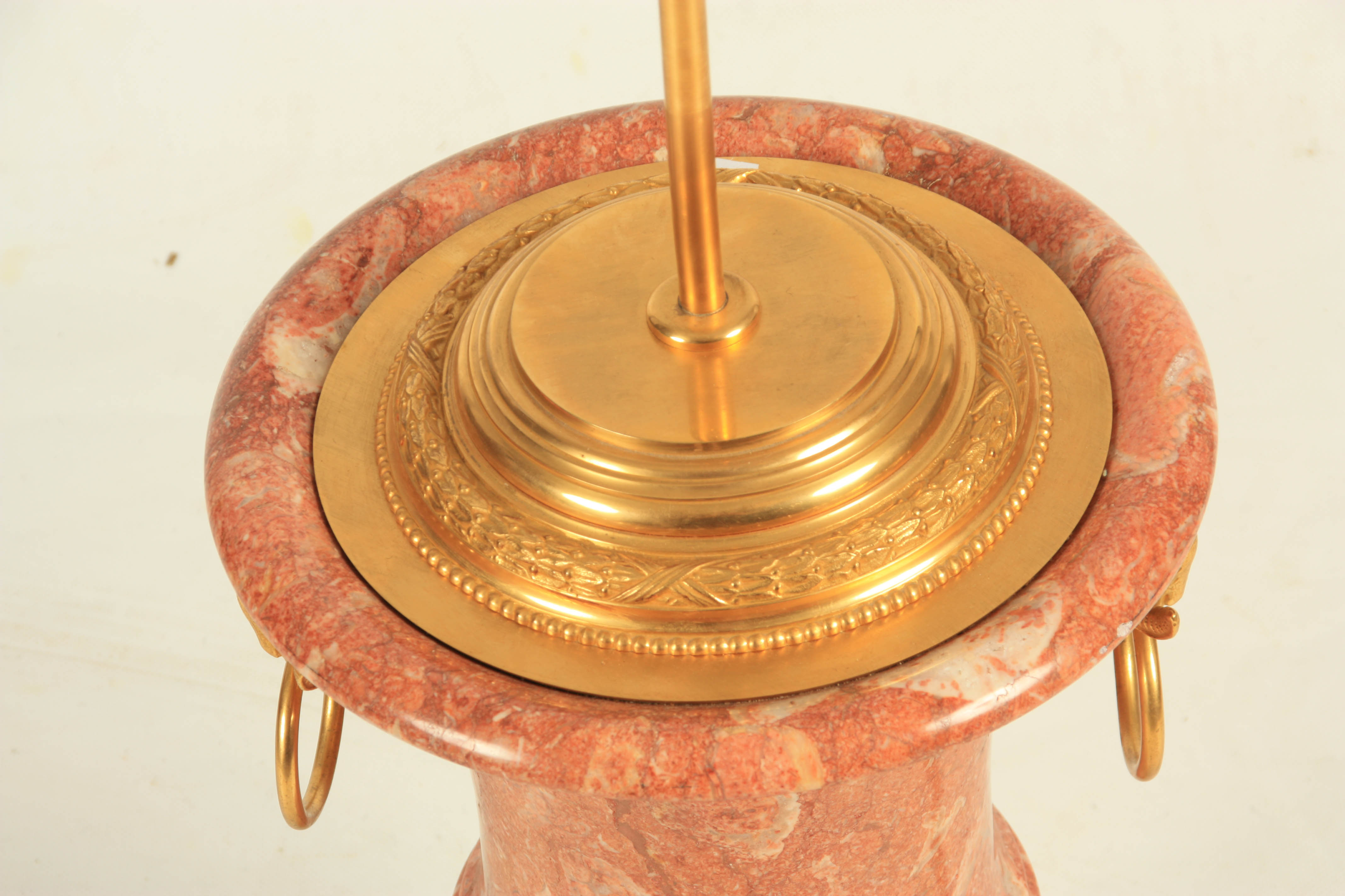 A 20TH CENTURY FRENCH MARBLE AND GILT BRASS TABLE LAMP with urn-shaped body and rams head side - Image 4 of 6