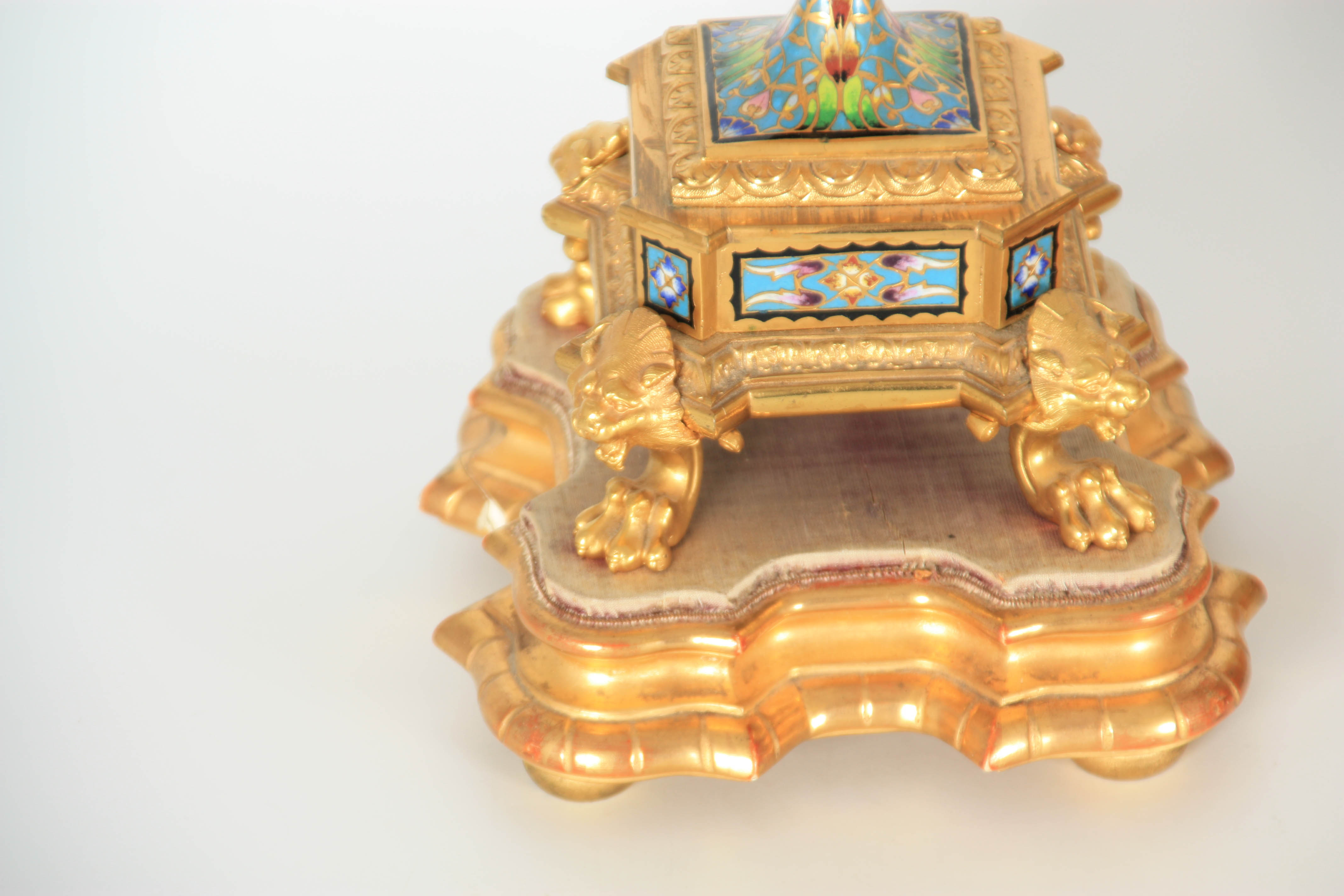 BOXHILL, BRIGHTON A LATE 19TH CENTURY FRENCH ORMOLU AND CHAMPLEVE ENAMEL CLOCK GARNITURE the four- - Image 4 of 14