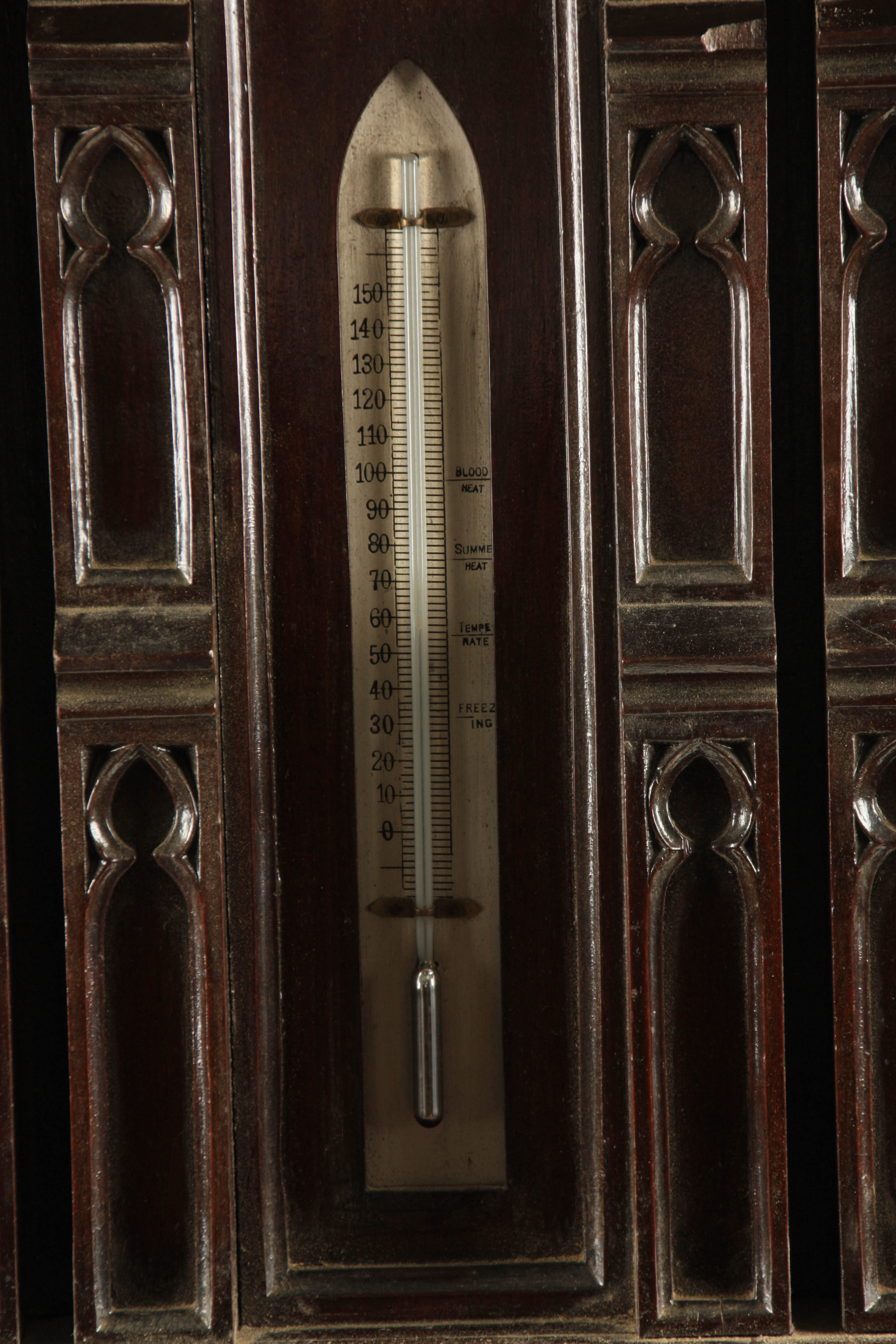 A LARGE AND UNUSUAL 19TH CENTURY GOTHIC CASED MERCURY WHEEL BAROMETER the mahogany case with - Image 4 of 7