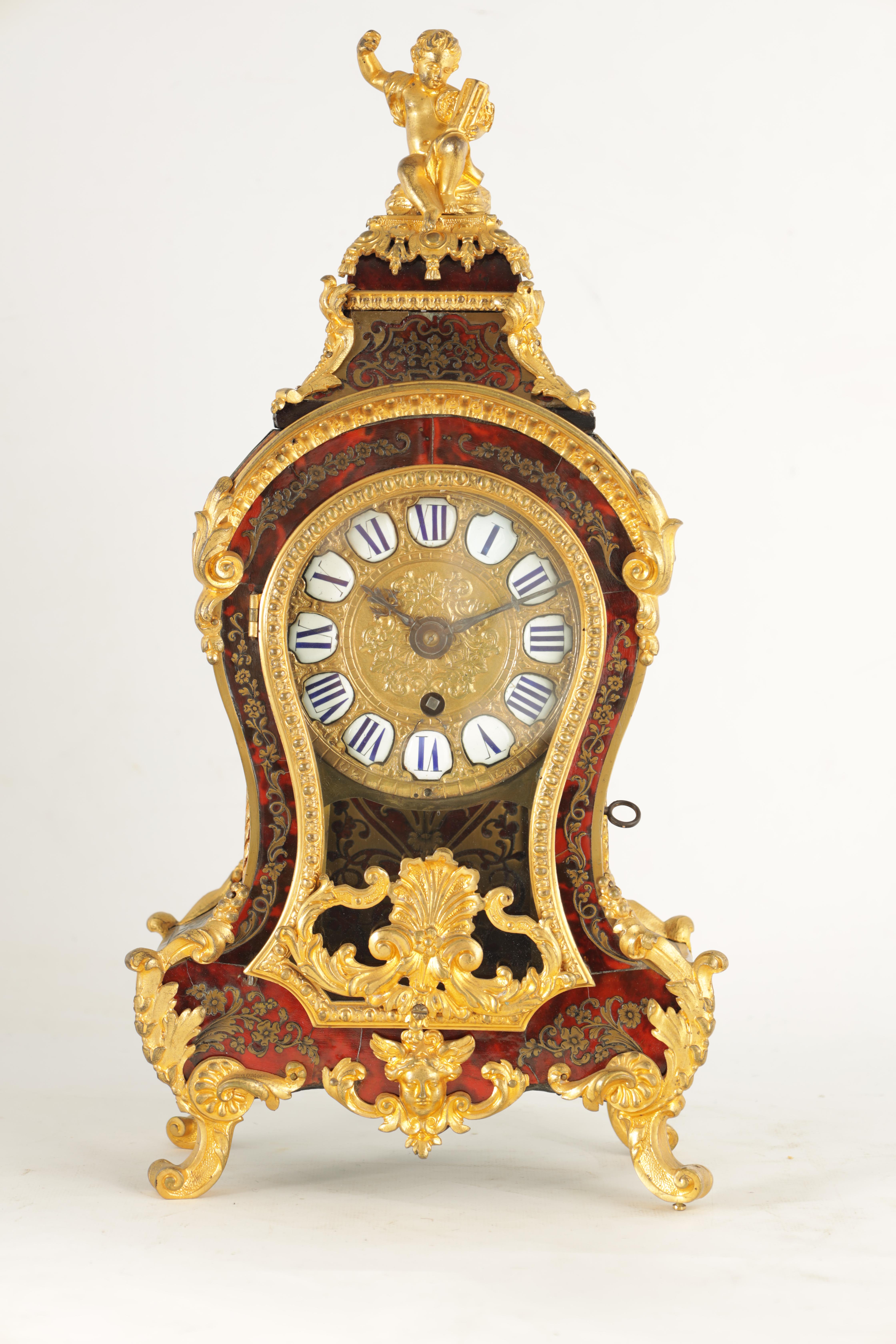 A LATE 18TH CENTURY FRENCH BOULLE BRASS AND TORTOISESHELL INLAID BRACKET CLOCK WITH BRACKET the - Image 4 of 11