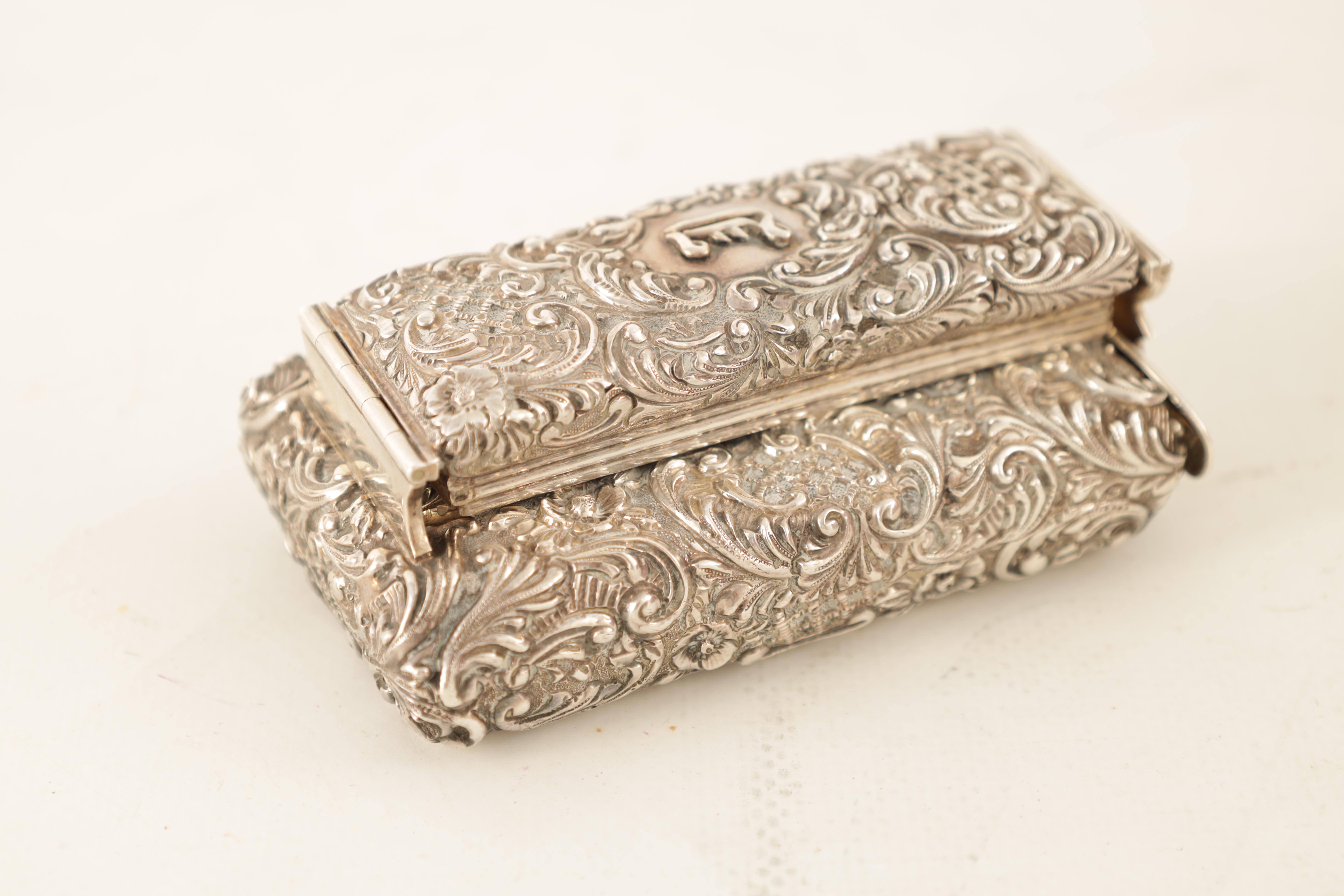 A FINE VICTORIAN CROCODILE SKIN LADIES TRAVELLING CASE BY DREW & SONS PICCADILLY CIRCUS, LONDON with - Image 31 of 48