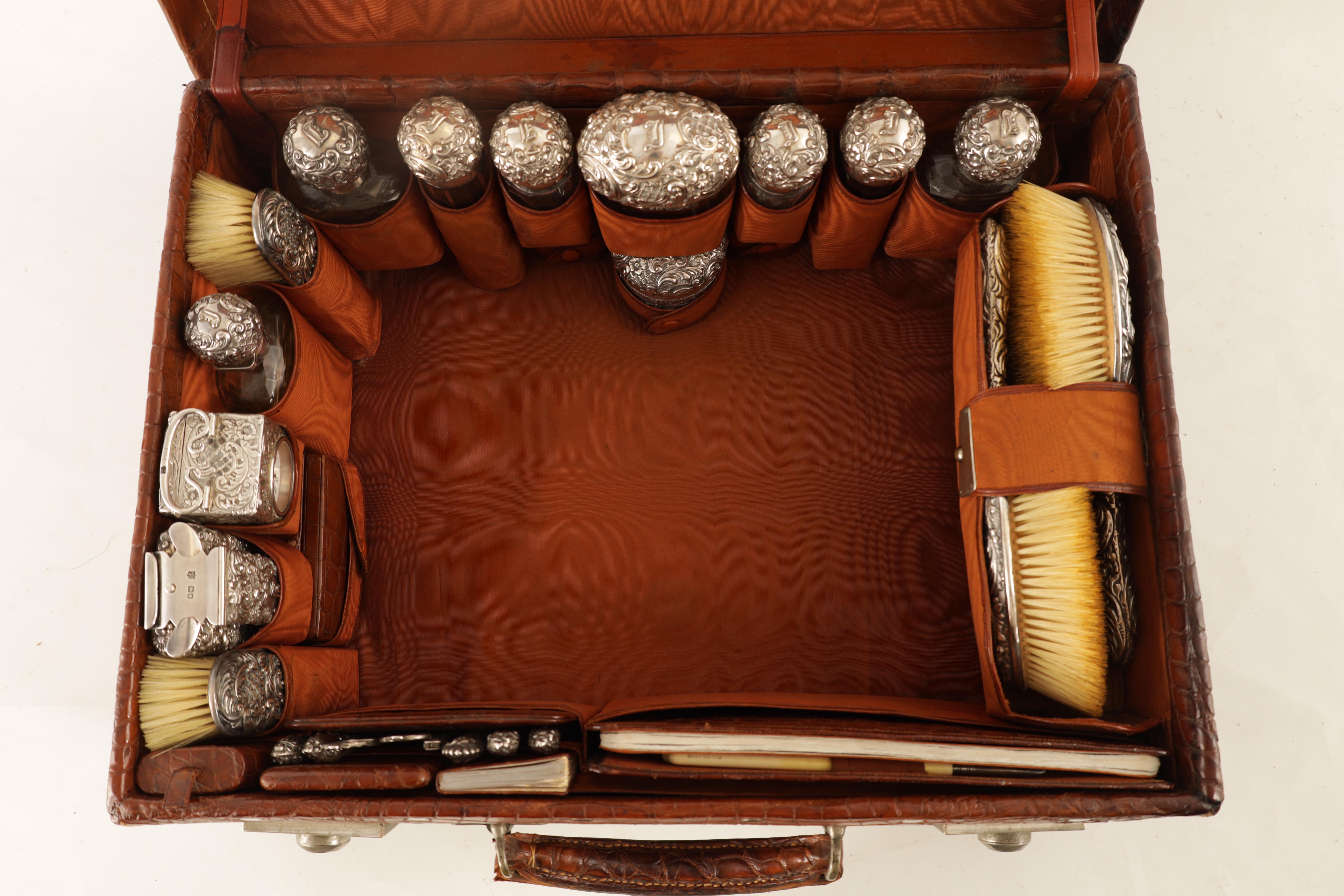 A FINE VICTORIAN CROCODILE SKIN LADIES TRAVELLING CASE BY DREW & SONS PICCADILLY CIRCUS, LONDON with - Image 6 of 48