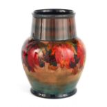 AN UNUSUAL 1930S/40S MOORCROFT BULBOUS VASE WITH COLLARED NECK decorated with a band of Autumn