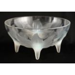 R LALIQUE, A CLEAR ‘LYS’ GLASS BOWL of dished form standing on four flowerhead stem feet 24cm