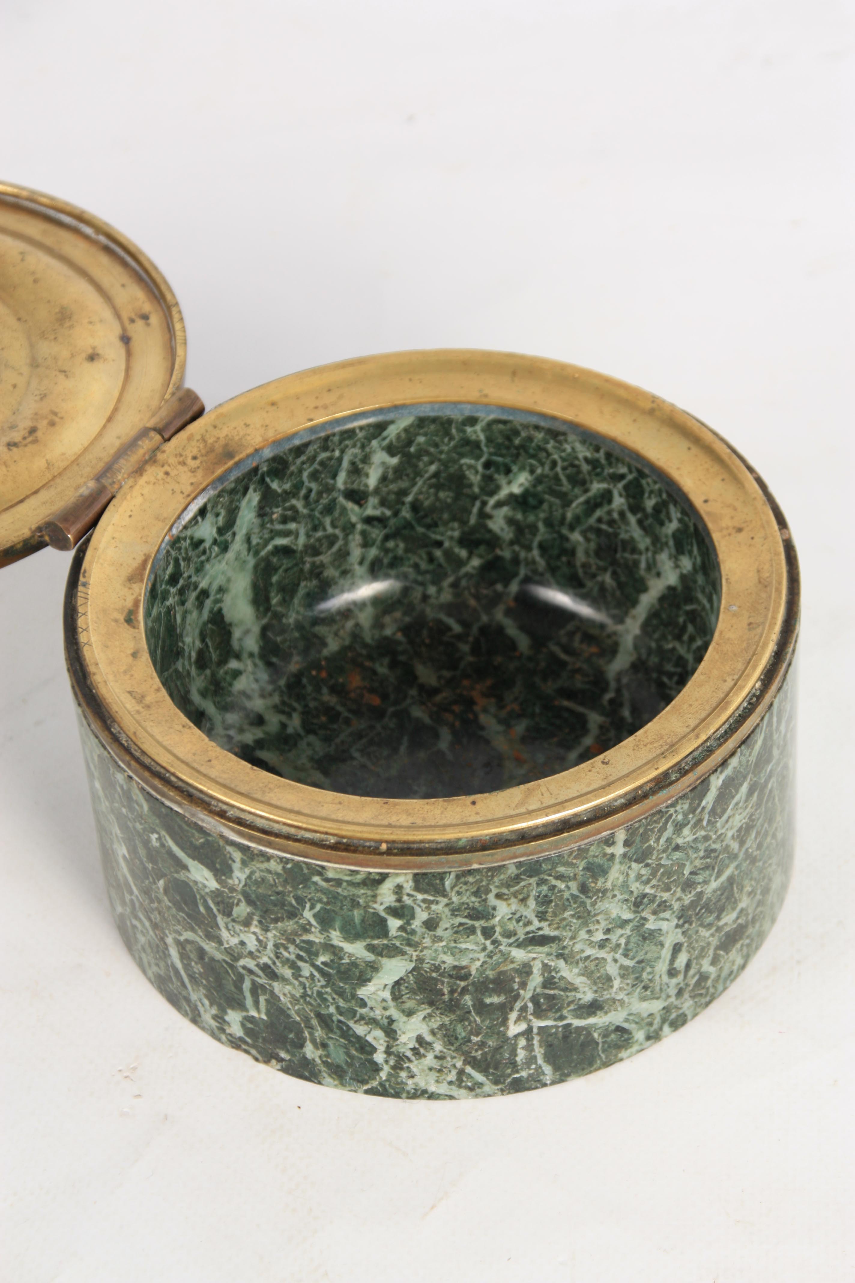 A 19TH CENTURY FRENCH GRAND TOUR GILT BRONZE AND MARBLE LIDDED BOX of circular form with foliate - Image 4 of 8