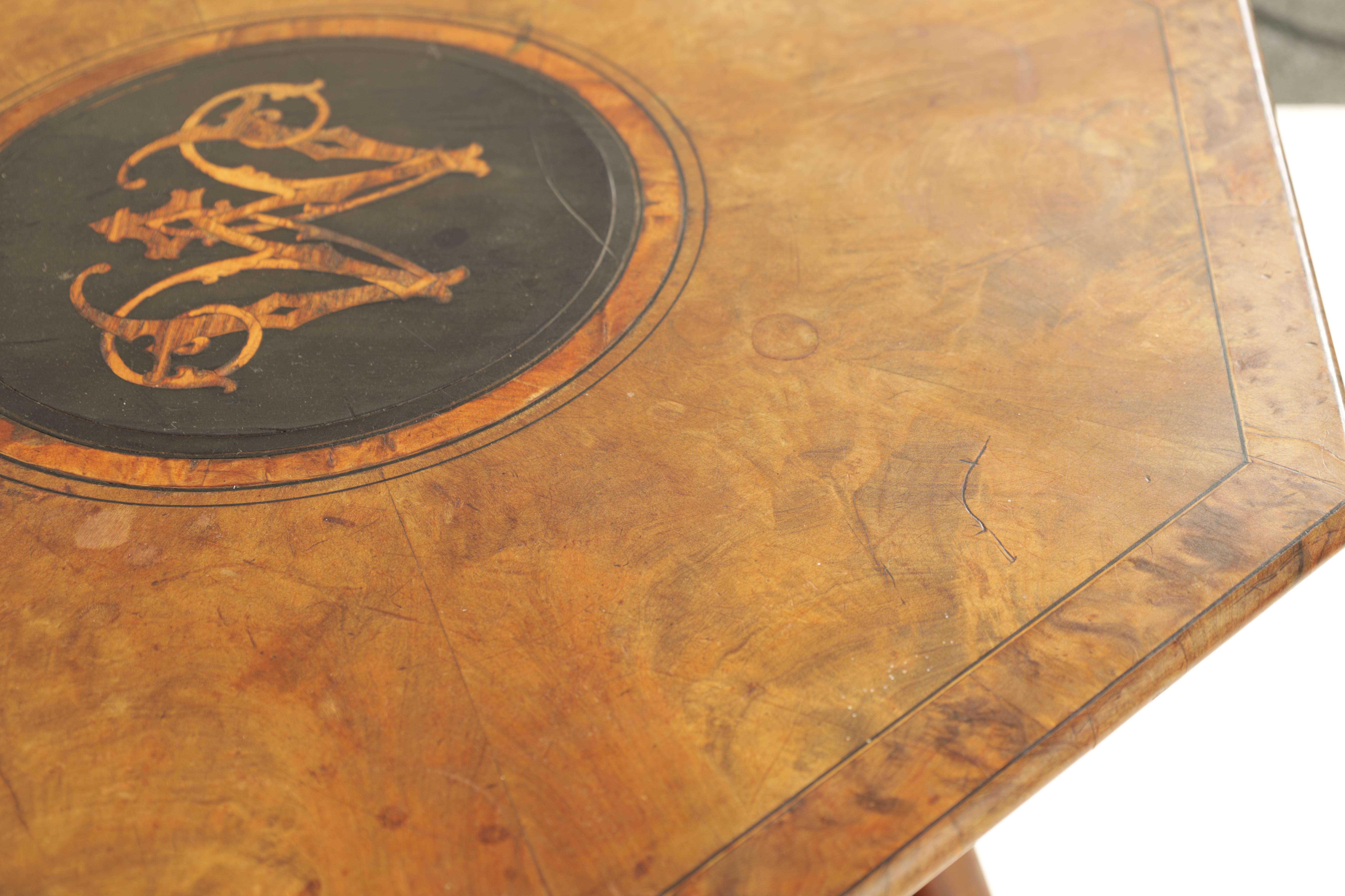 A 19TH CENTURY INLAID FIGURED WALNUT OCTAGONAL ITALIAN OCCASIONAL TABLE with monogrammed centre - Image 7 of 10