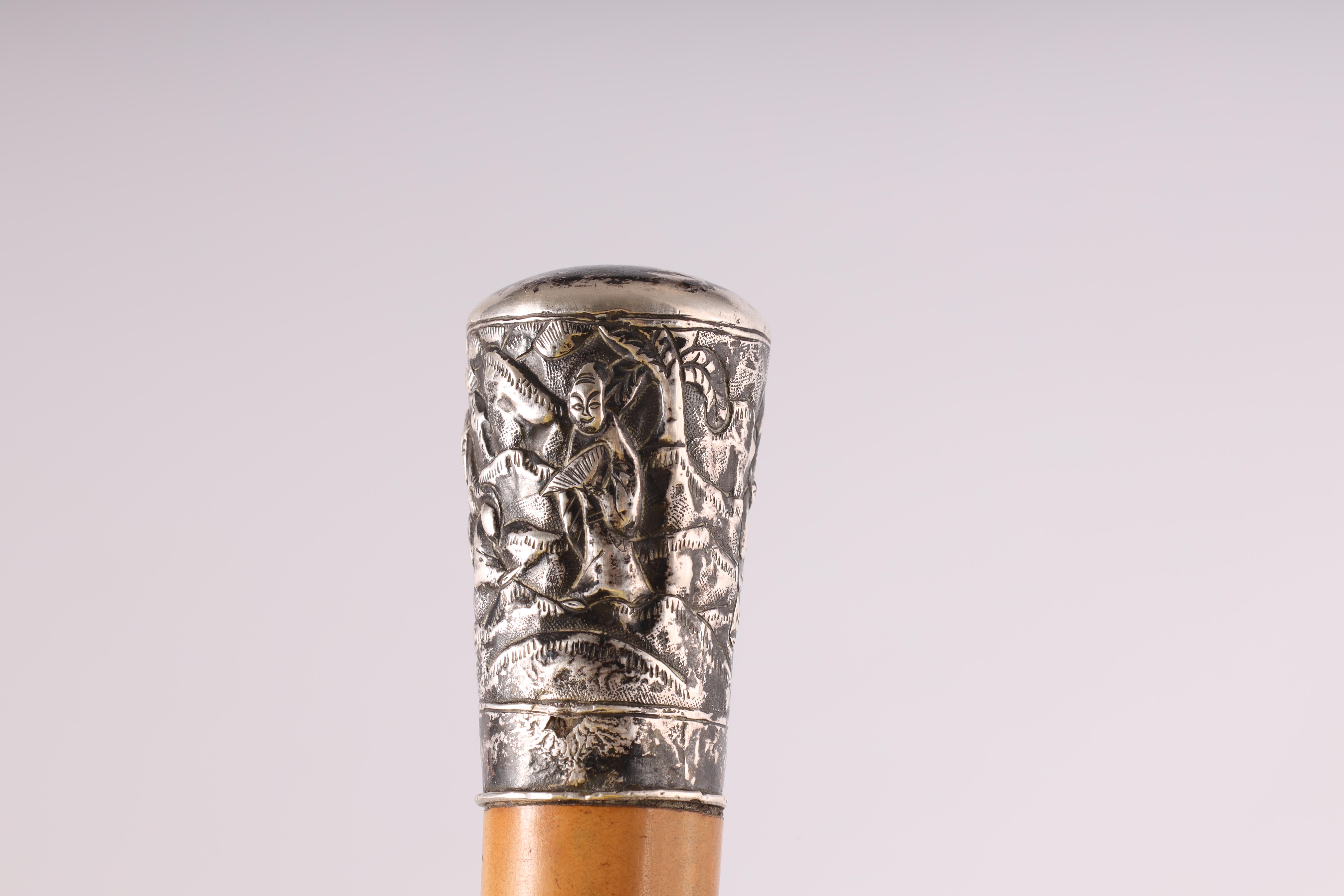 A LATE 19TH CENTURY CHINESE SILVER TOPPED SWORD STICK the silver pommel decorated with characters in - Image 5 of 8