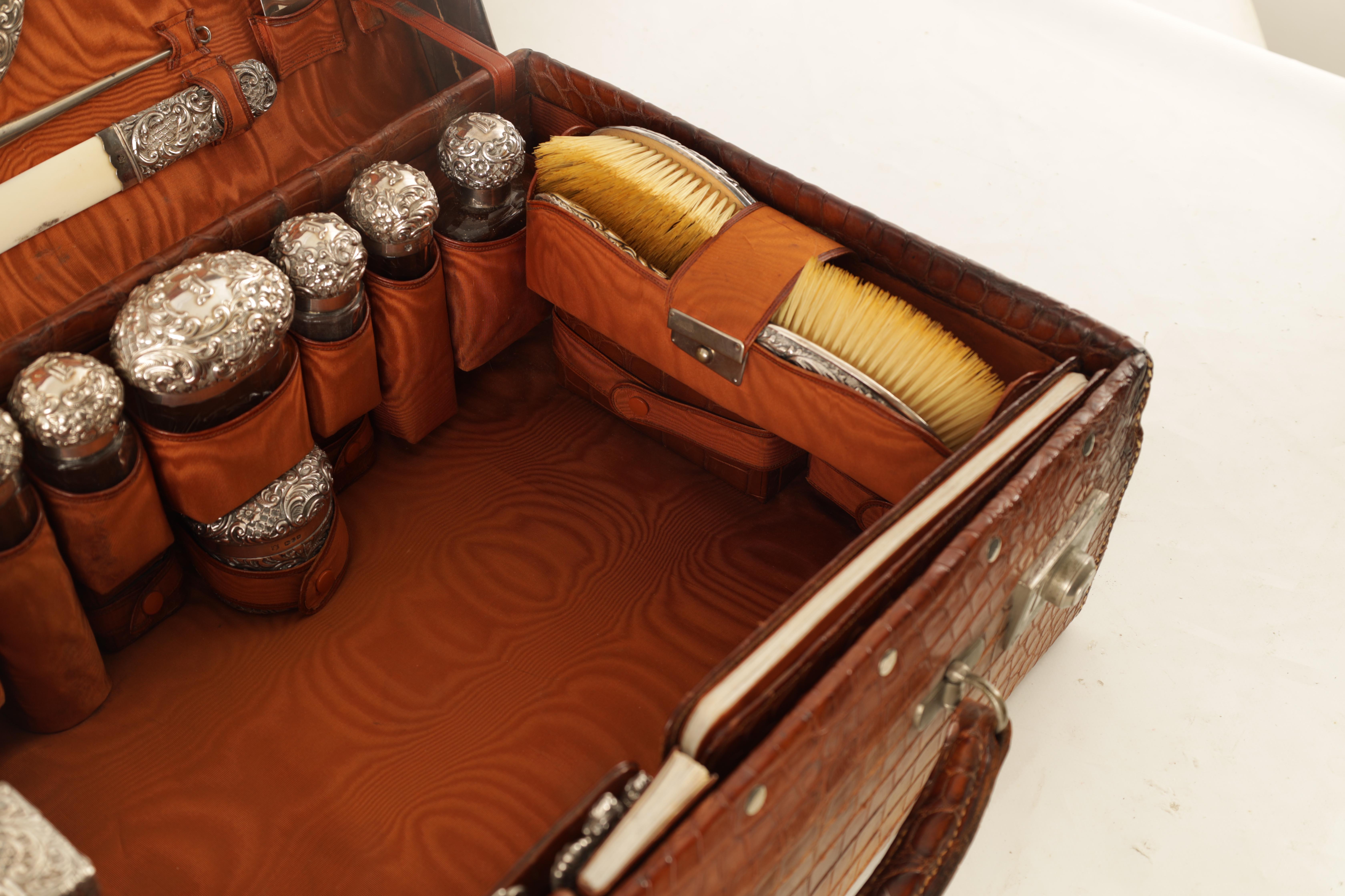 A FINE VICTORIAN CROCODILE SKIN LADIES TRAVELLING CASE BY DREW & SONS PICCADILLY CIRCUS, LONDON with - Image 7 of 48