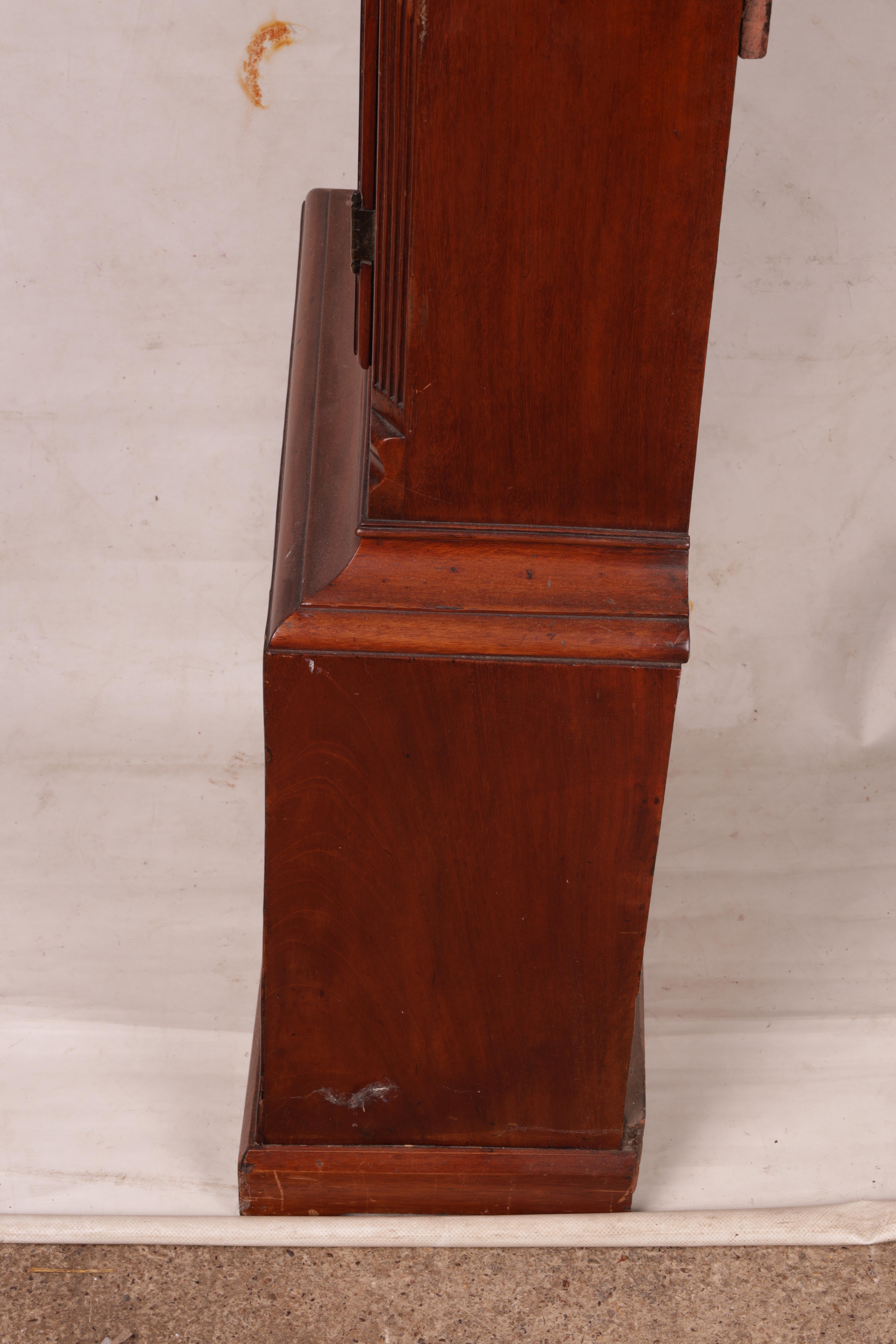 THOMAS OLIVER MARTOCK A LATE 18TH CENTURY MAHOGANY 8-DAY AUTOMATON LONGCASE CLOCK the 12” silvered - Image 8 of 8