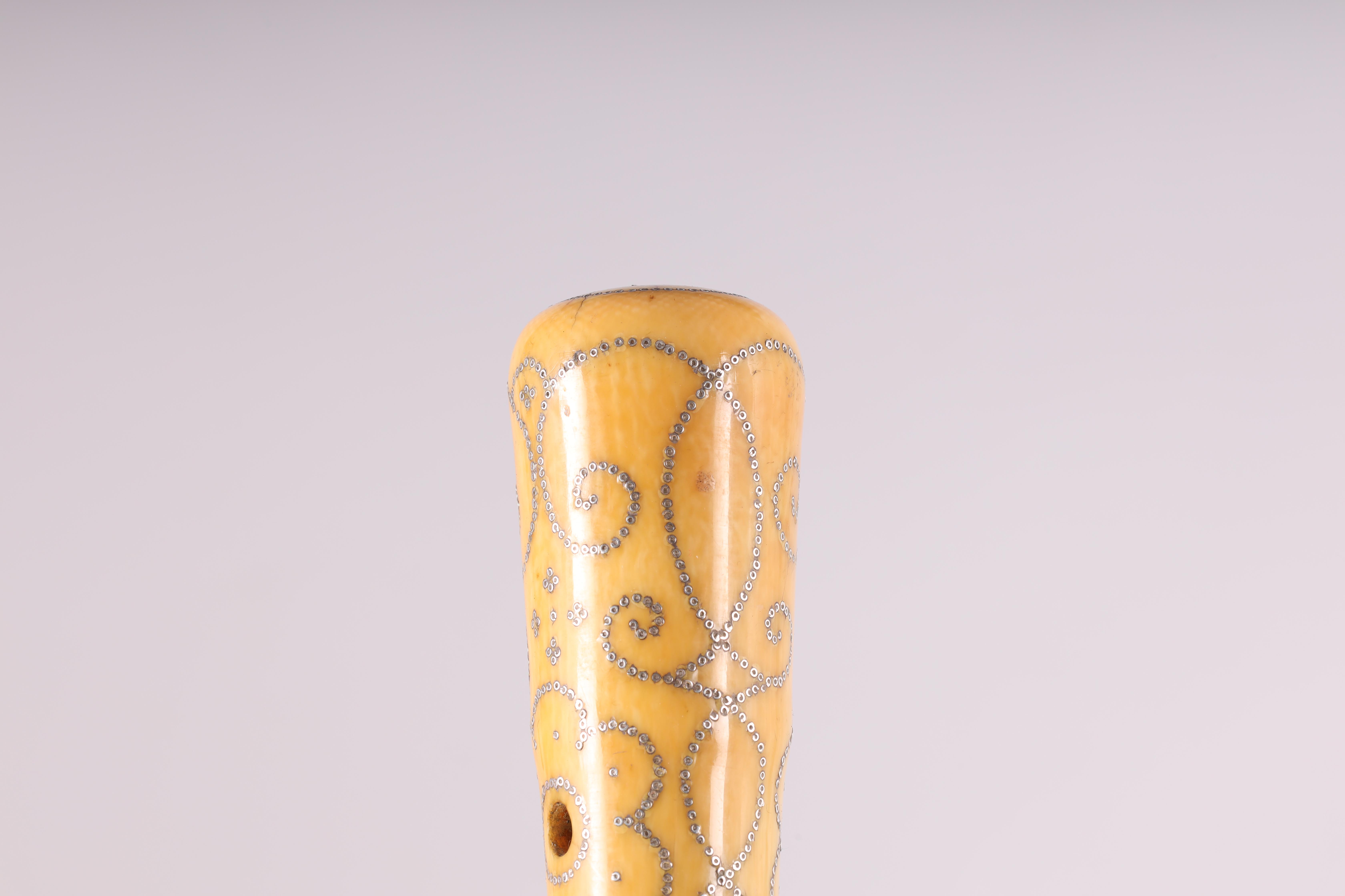 A LATE 17TH CENTURY IVORY AND PIQUE WORK MALACCA WALKING STICK the handle with silver inlaid - Image 2 of 8